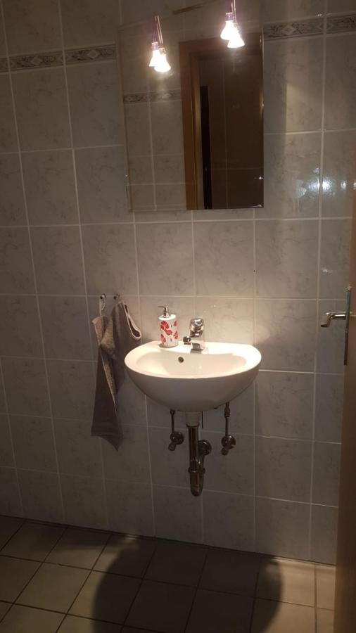 Komfortable Ferienwohnung In Floersheim-Weilbach Floersheim am Main Ngoại thất bức ảnh